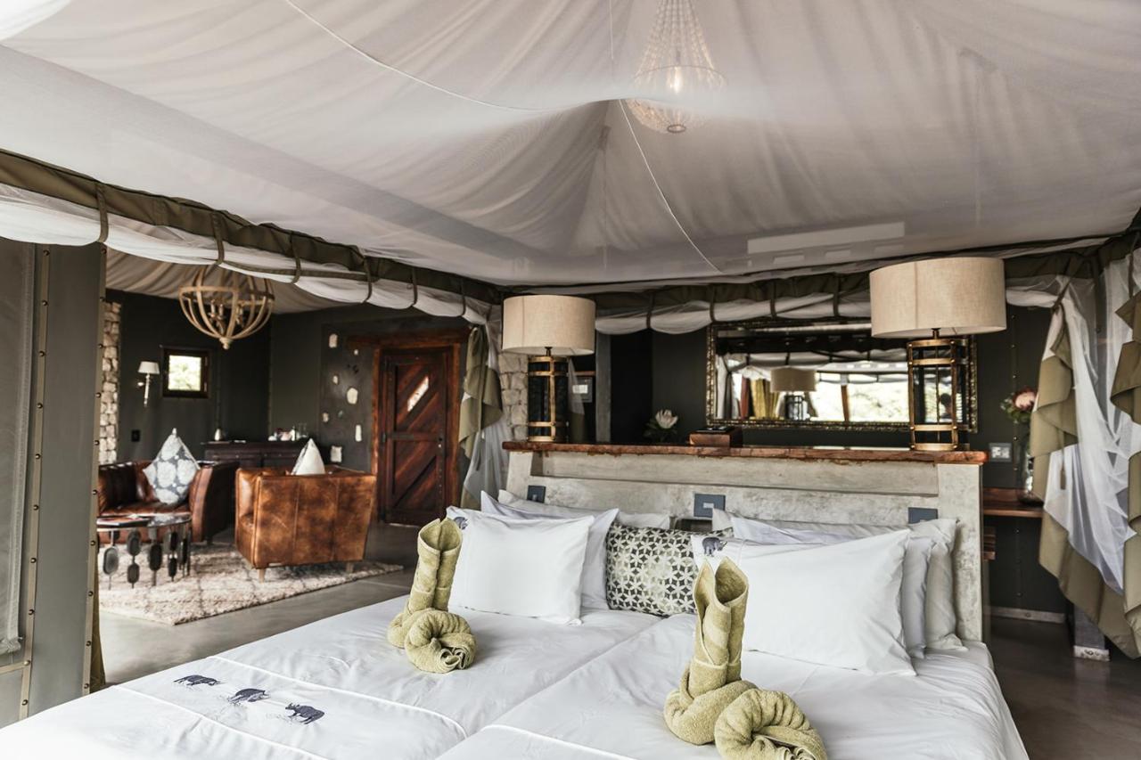 Etosha Oberland Lodge Okaukuejo Buitenkant foto