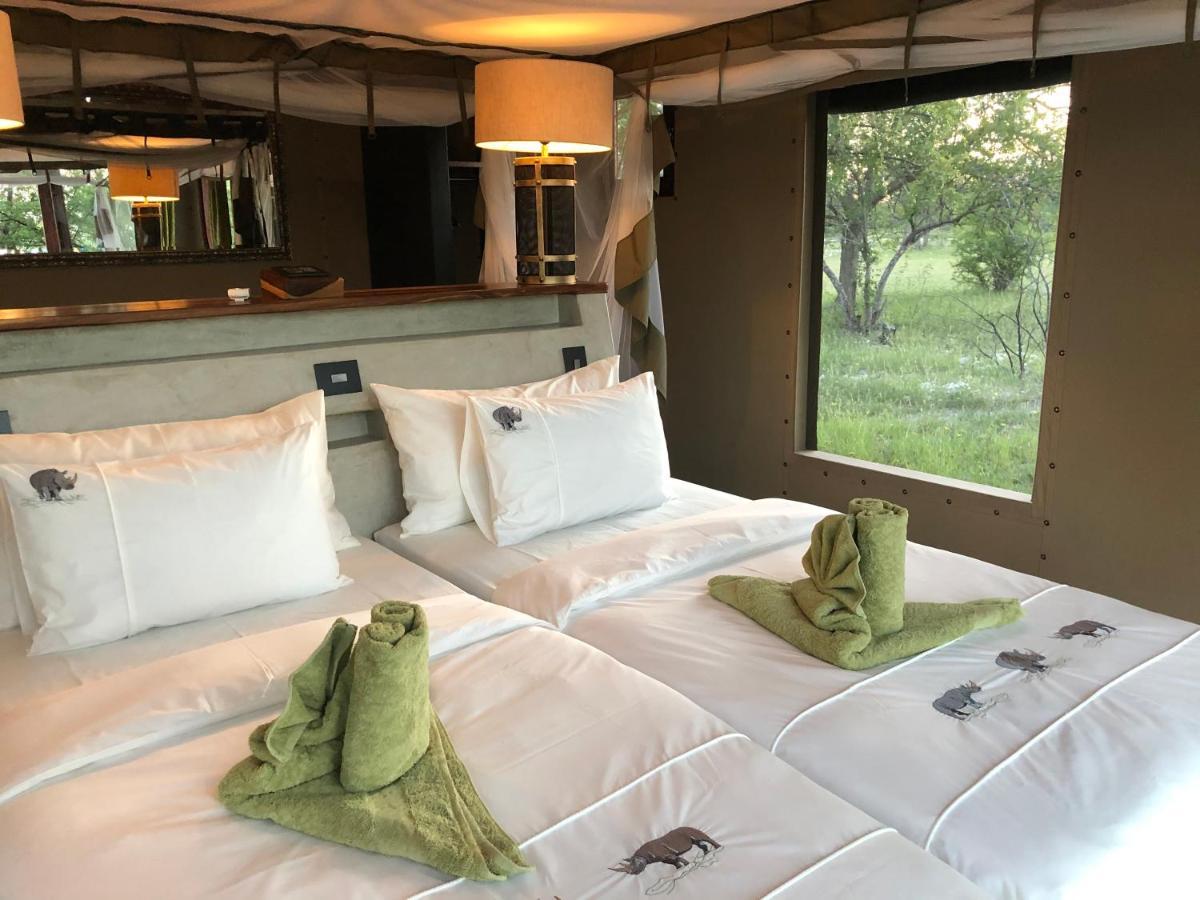 Etosha Oberland Lodge Okaukuejo Buitenkant foto